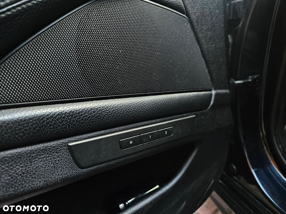BMW Seria 5 - 28