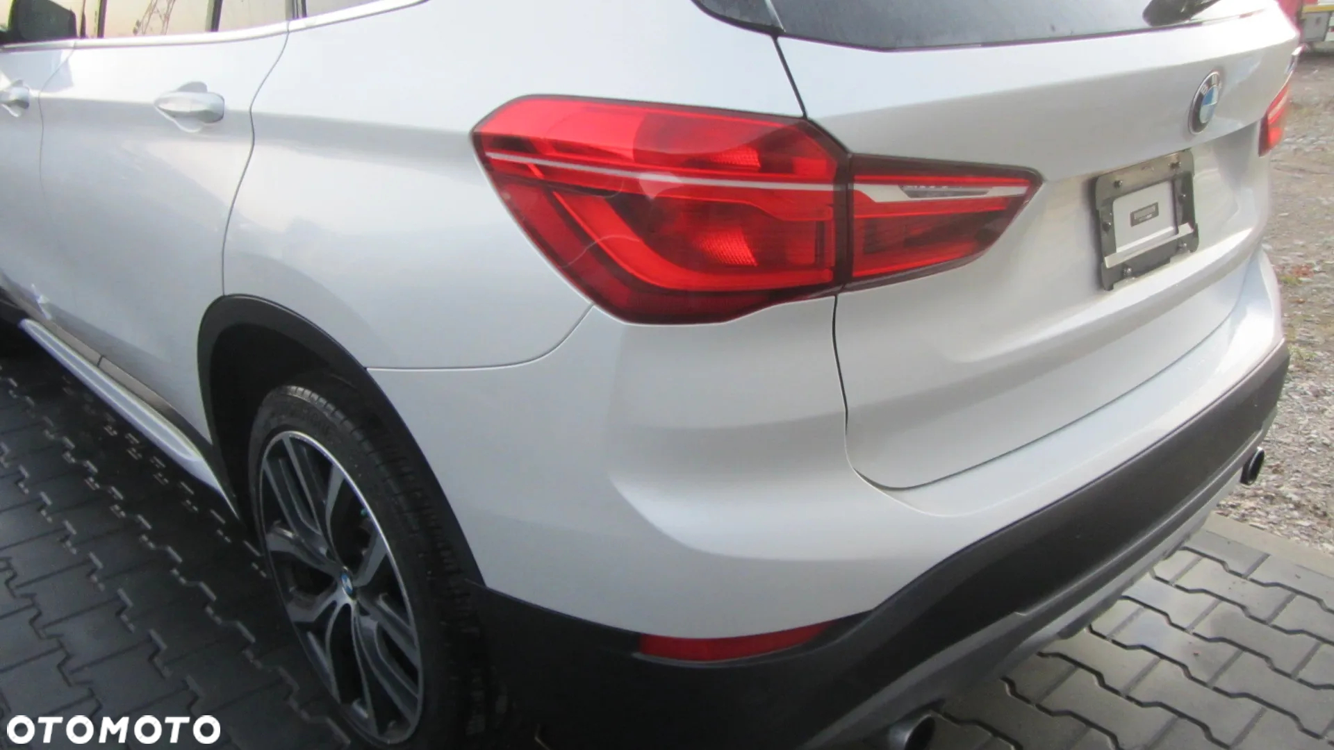 BMW X1 F48 2.8 X-DRIVE A96 Mineral Weiss CZĘŚCI EUROPA WARSZAWA Maska Zderzak Drzwi Błotnik - 2
