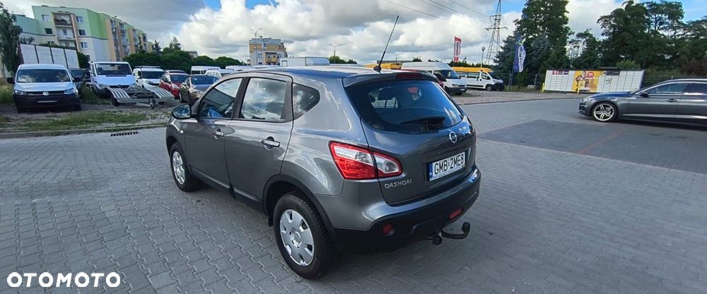 Nissan Qashqai - 11