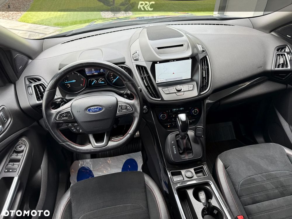 Ford Kuga 2.0 TDCi 4x4 ST-Line - 23