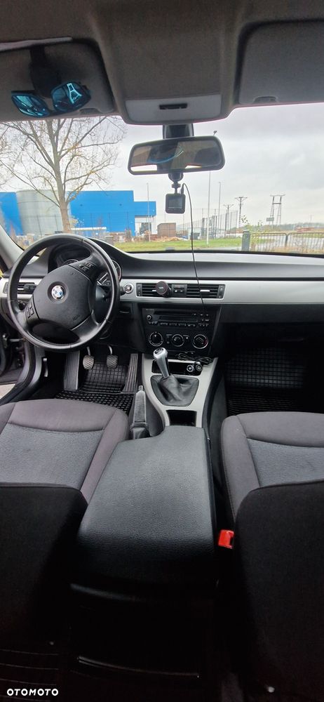 BMW Seria 3 - 8