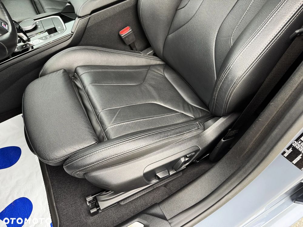 BMW Seria 2 220i M Sport - 31
