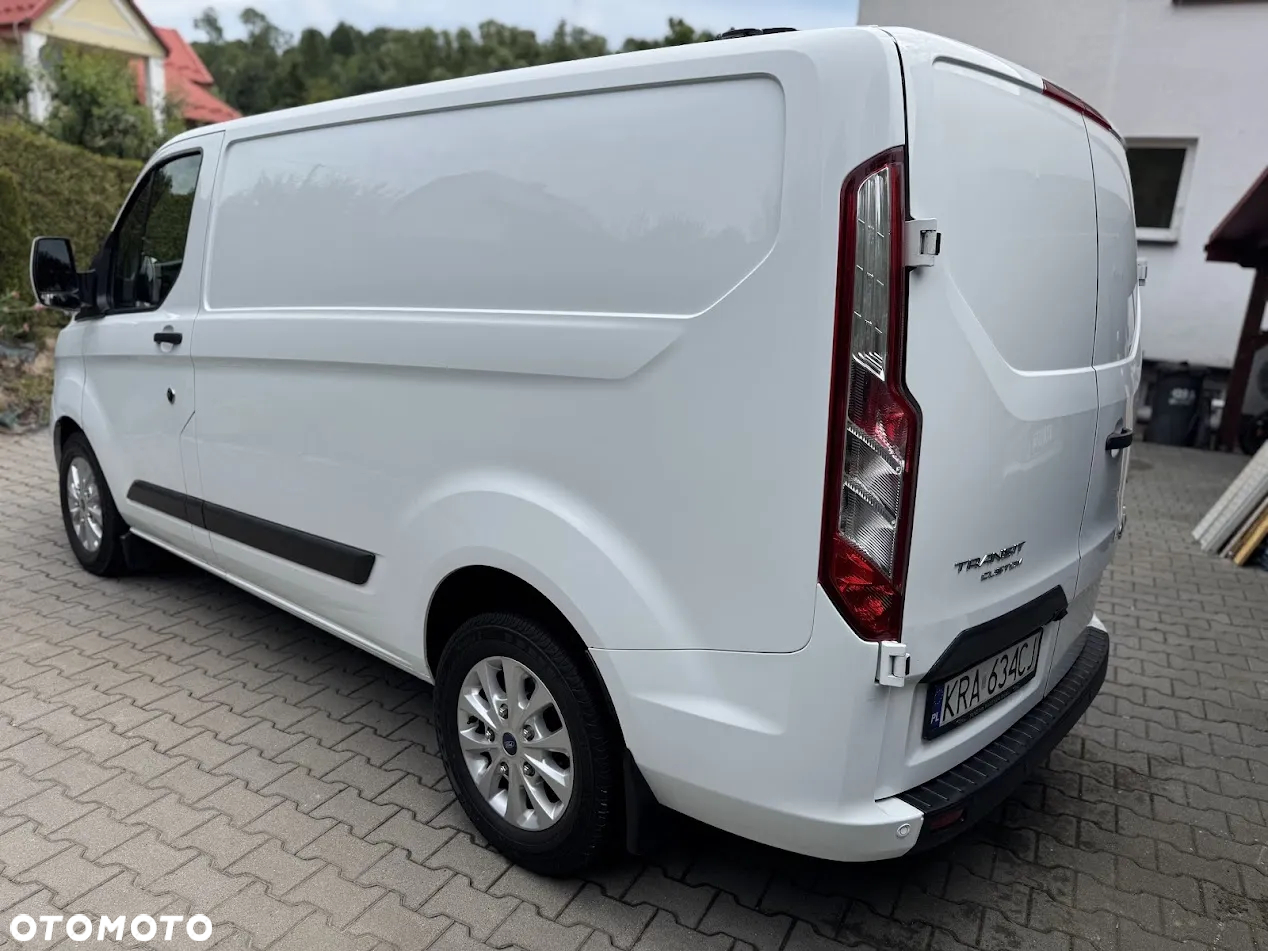 Ford Transit Custom - 12