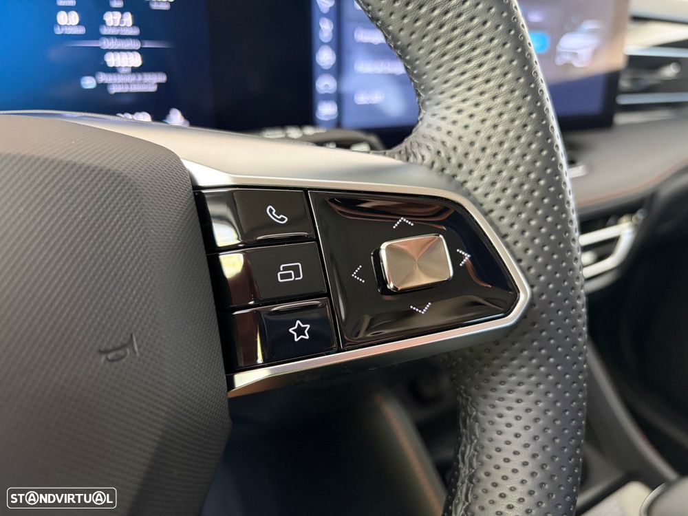 MG HS 1.5 Plug-in Hybrid Luxury - 18