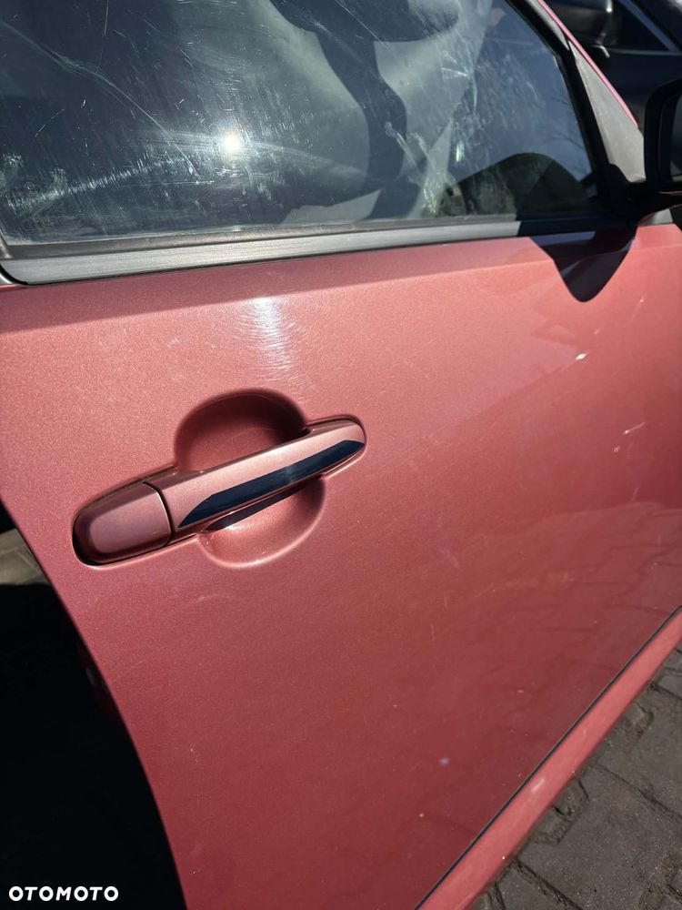 DRZWI DAIHATSU SIRION II - 4