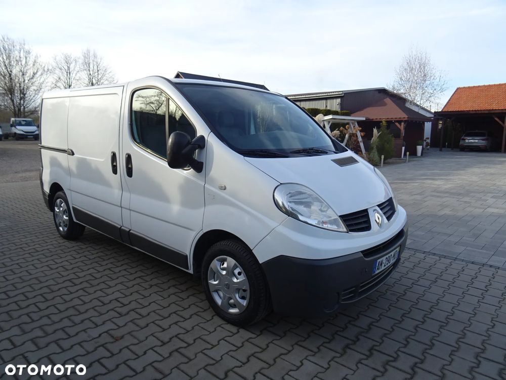 Renault Trafic 2,0 DCI 175tys km Furgon - 6