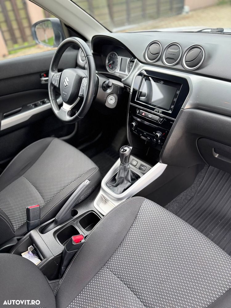 Suzuki Vitara 1.6 Passion - 7