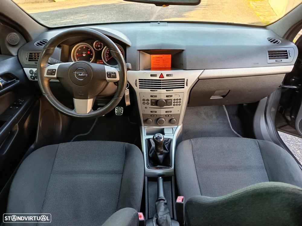 Opel Astra GTC 1.7 CDTI ecoFLEX - 10