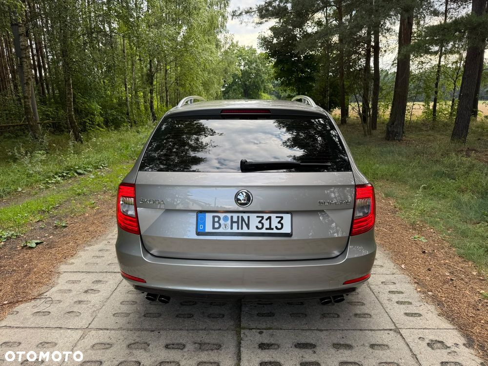 Skoda Superb 2.0 TSI Elegance DSG - 8