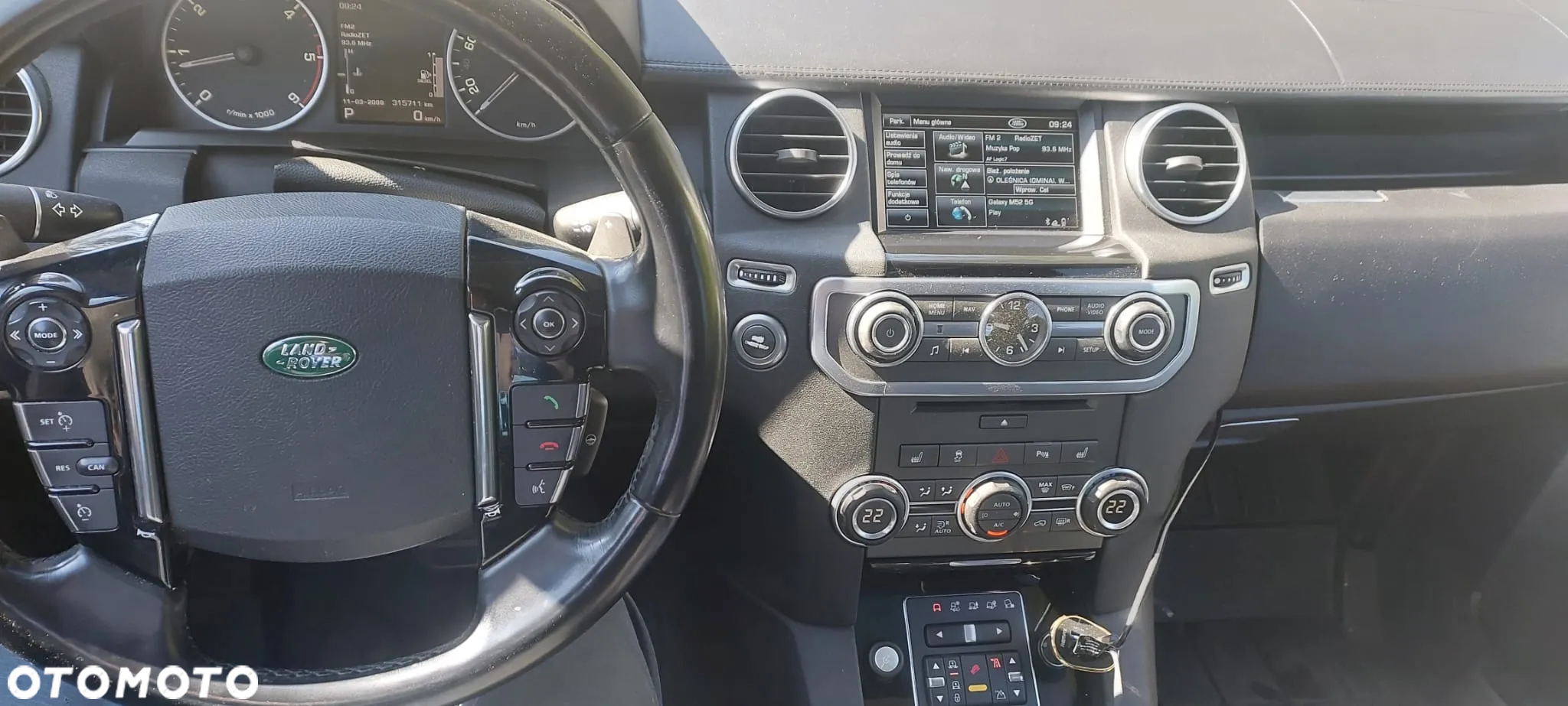 Land Rover Discovery IV 3.0 SD V6 HSE - 5