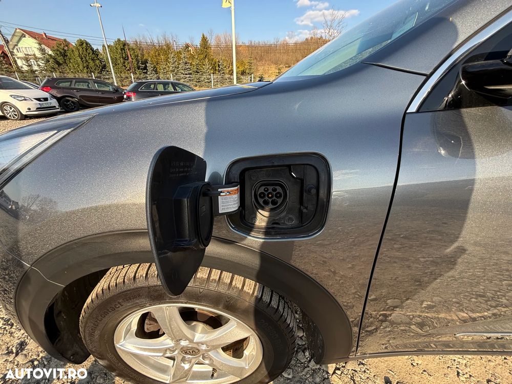 Kia Niro 1.6 GDI PHEV 2WD Aut. Vision - 16