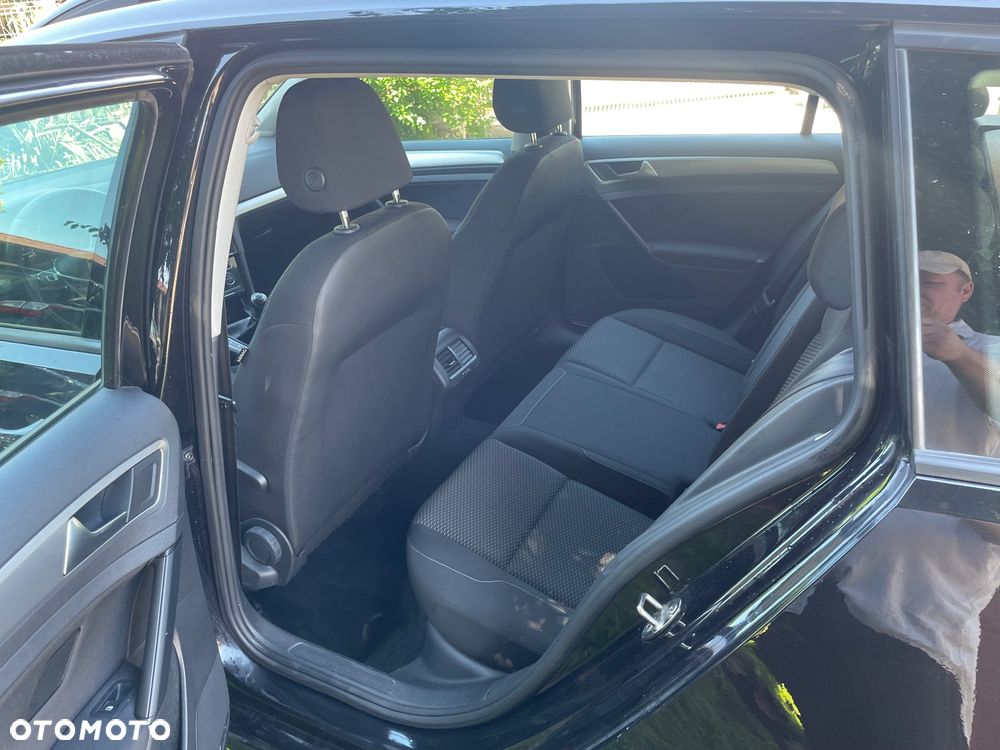 Volkswagen Golf 1.6 TDI (BlueMotion Technology) Comfortline - 27