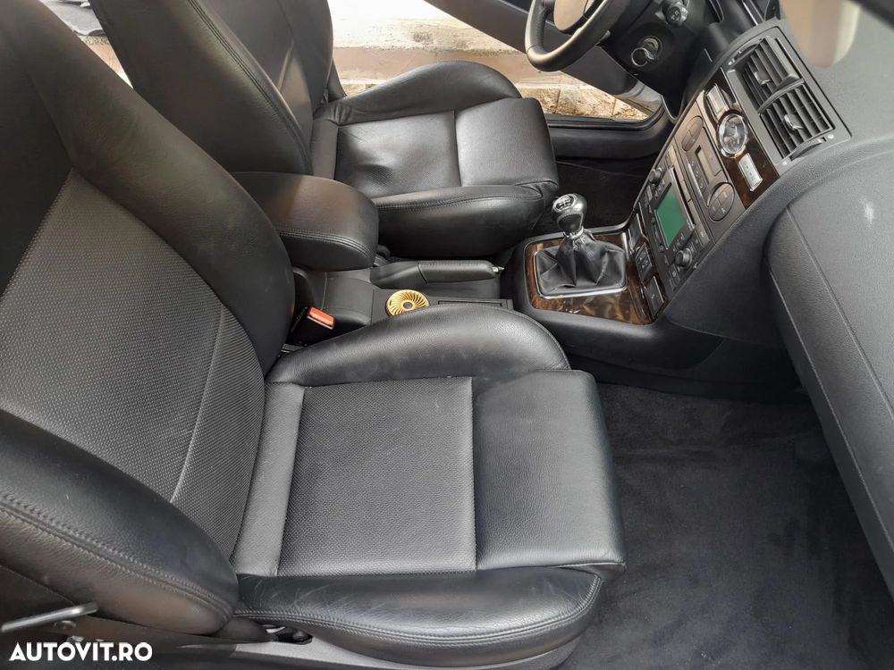 Ford Mondeo 2.0 TDCI Ghia - 22