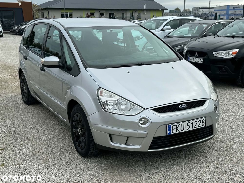 Ford S-Max 2.0 Ambiente - 19