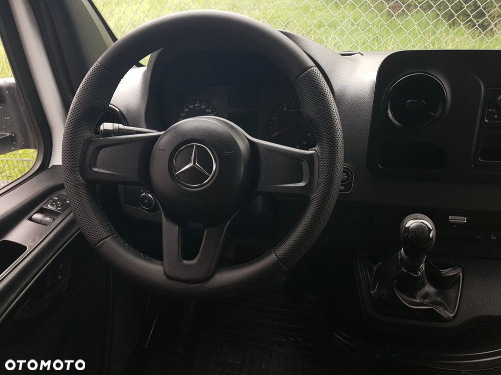 Mercedes-Benz Sprinter 8EP KONTENER 4,22x2,15x2,30 KLIMA 314CDI MANUAL 6-BIEGÓW KRAJOWY - 20