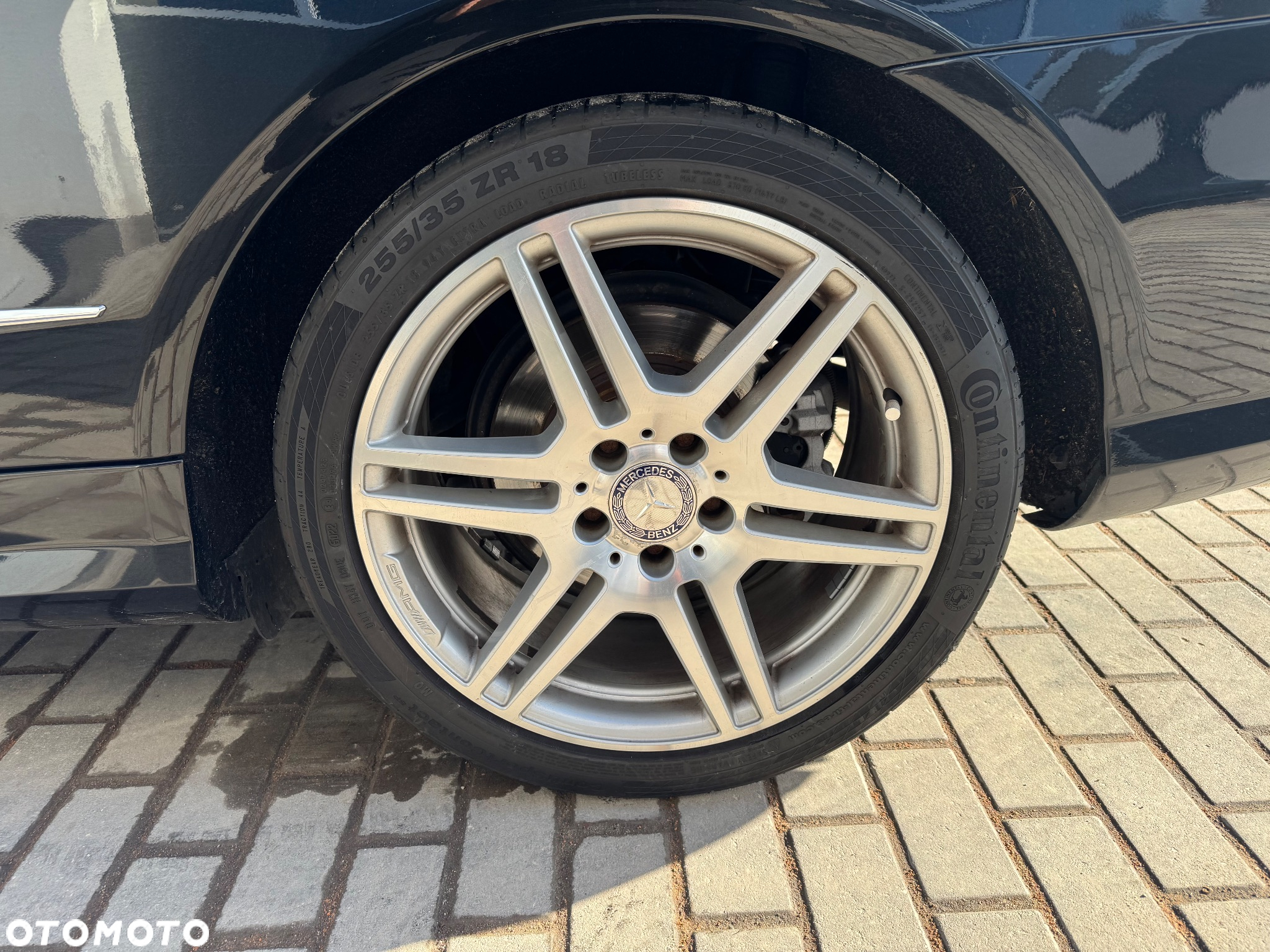 Mercedes-Benz Klasa E 200 CGI BlueEffICIENCY - 35
