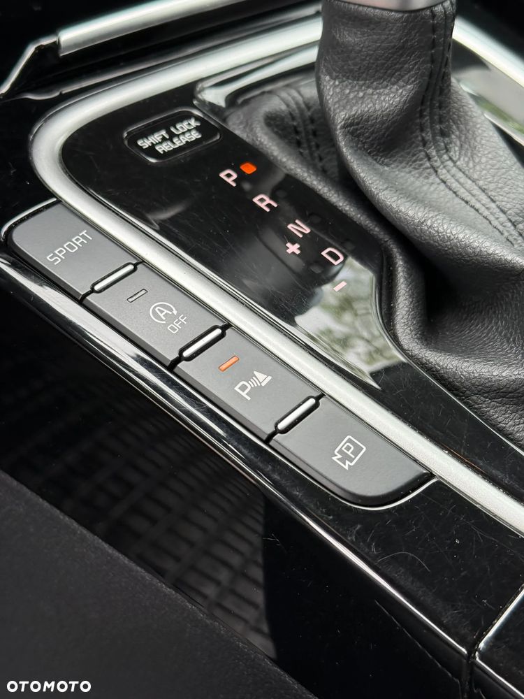 Kia Ceed 1.5 T-GDI L DCT - 14