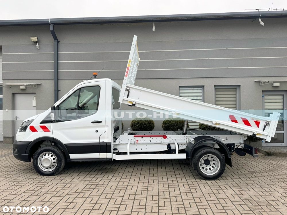 Ford Transit - 10