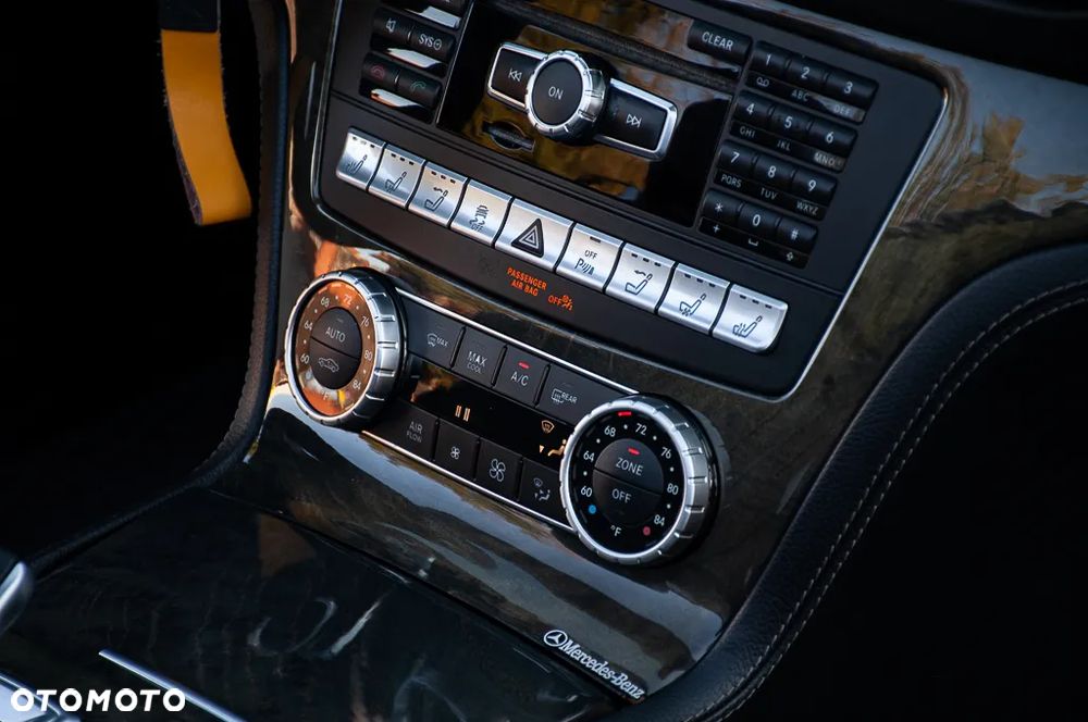 Mercedes-Benz SL - 27