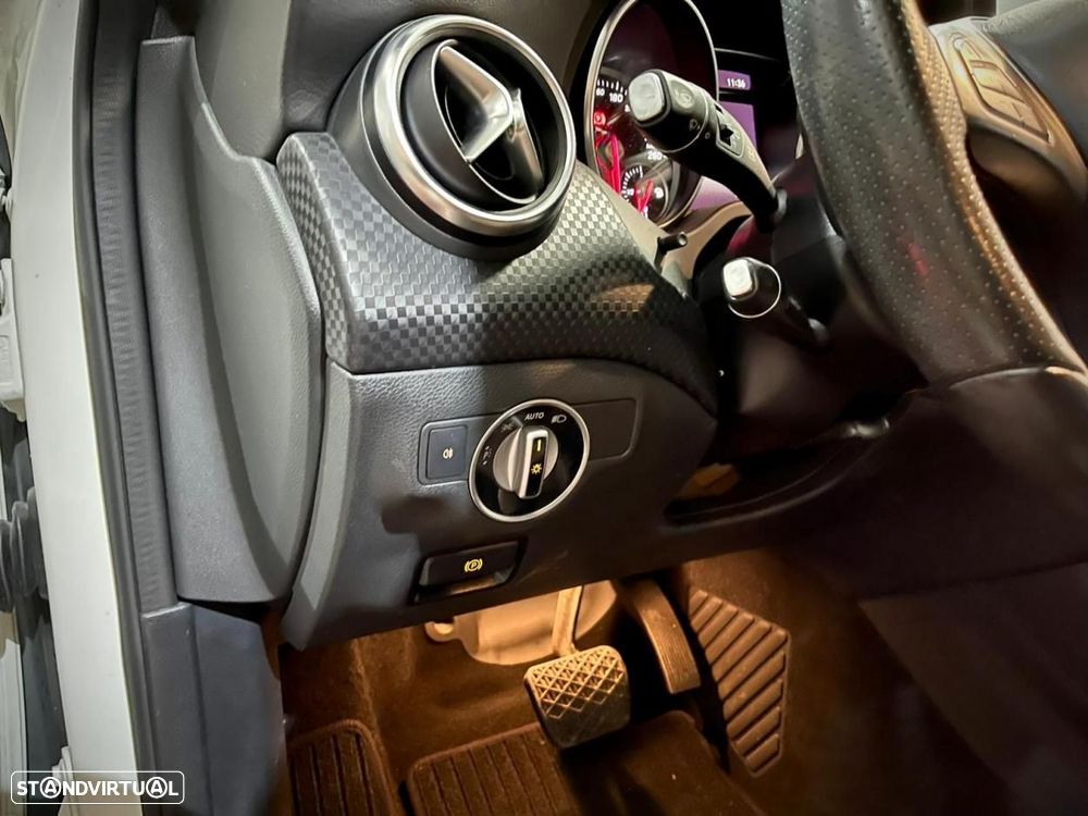 Mercedes-Benz A 180 d Urban Aut. - 31