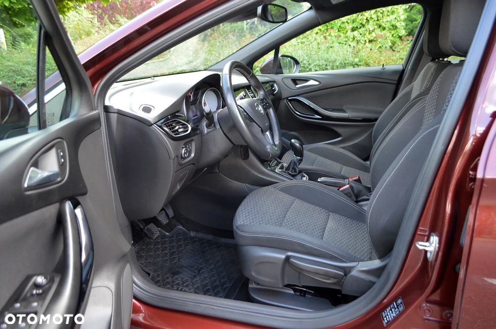 Opel Astra 1.4 T Dynamic - 8