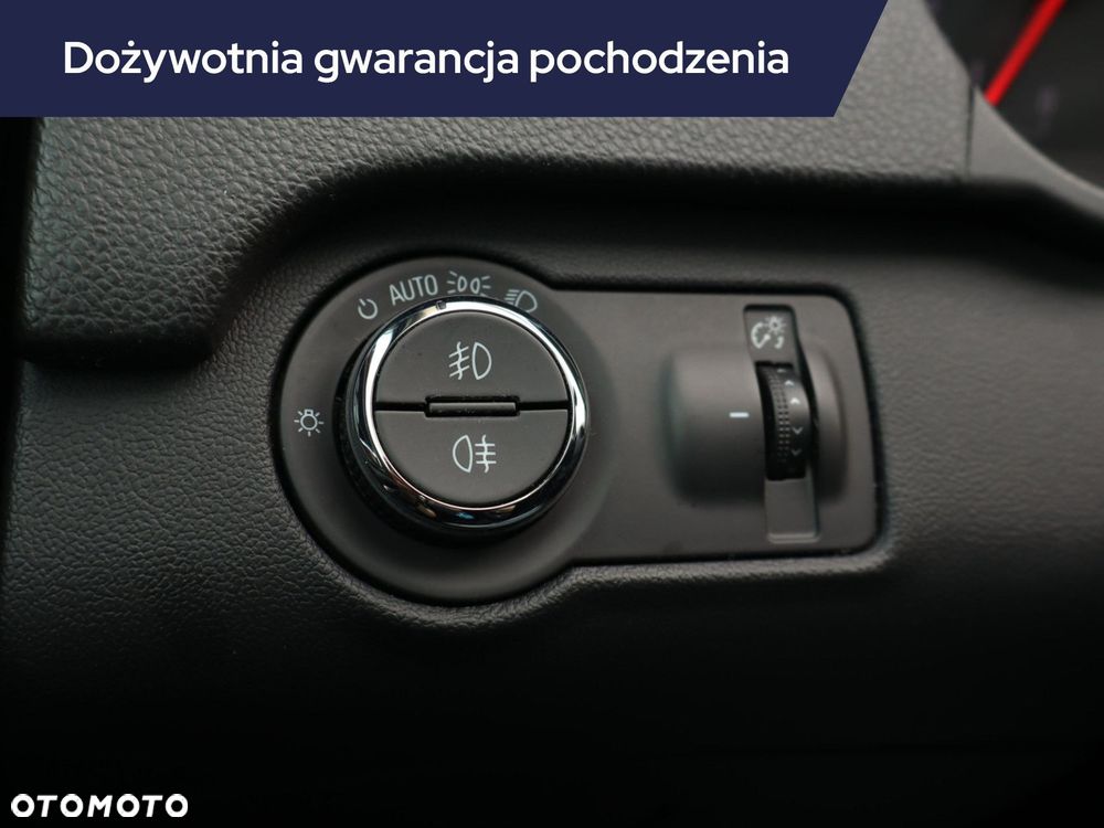 Opel Insignia - 21
