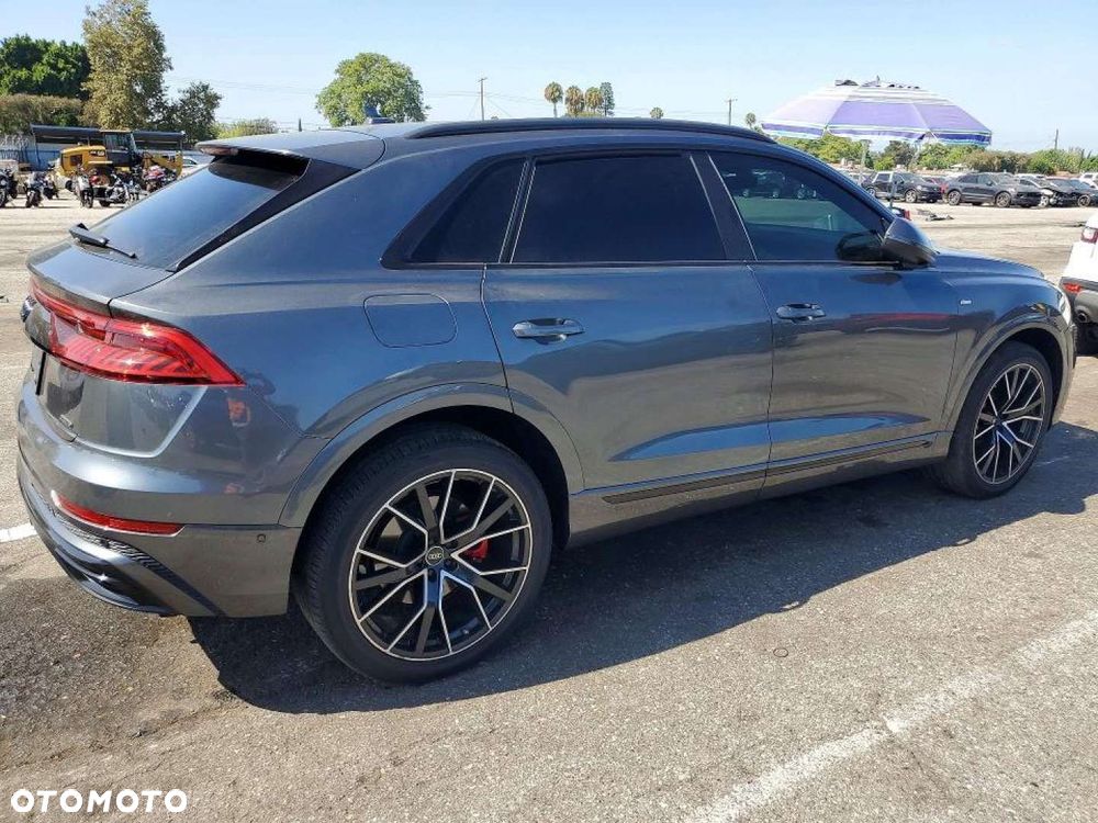 Audi Q8 - 5