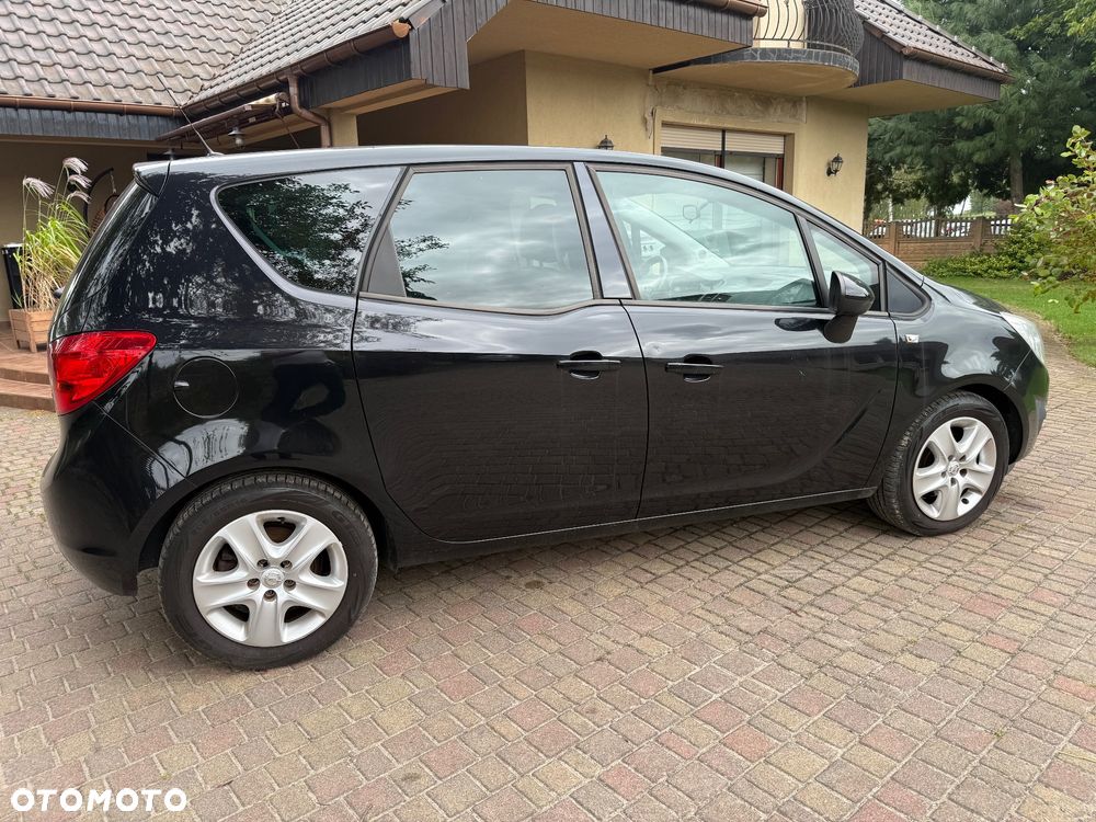 Opel Meriva - 13