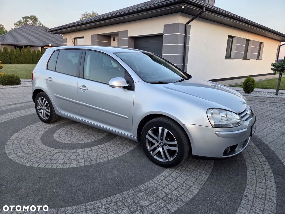 Volkswagen Golf - 3