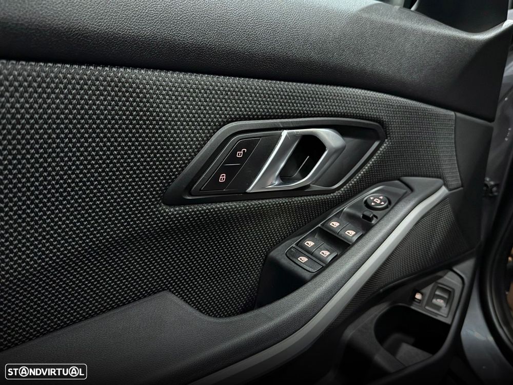 BMW 330 e Corporate Edition Auto - 15