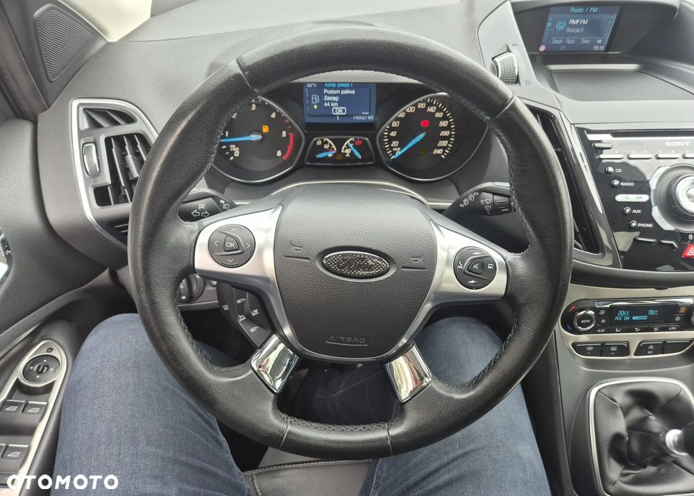 Ford Kuga 2.0 TDCi 4x4 Titanium - 19