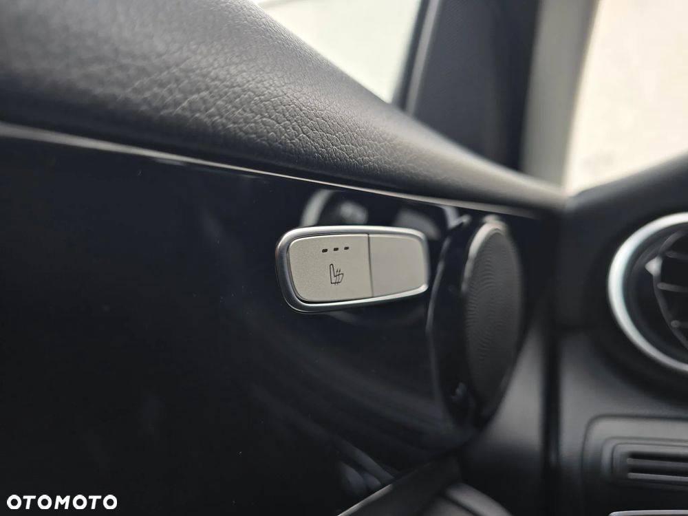 Mercedes-Benz GLC 200 d 4-Matic - 28