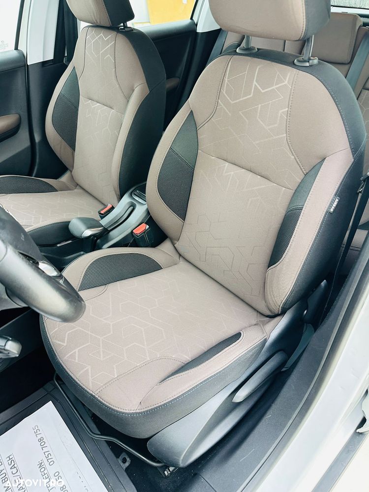 Peugeot 2008 e-HDi FAP 92 STOP & START Active - 10