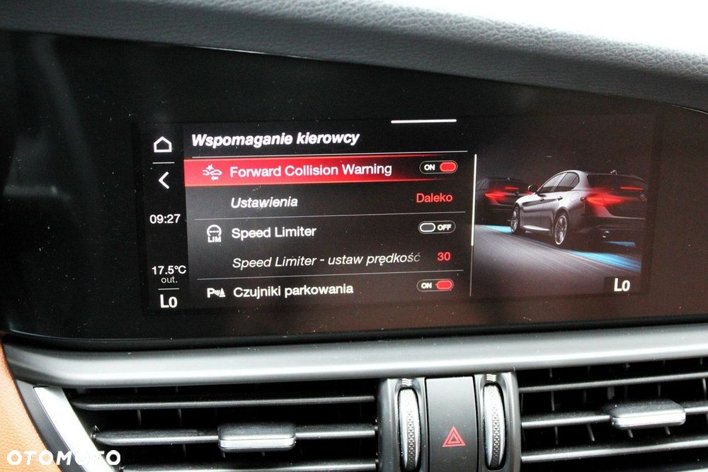 Alfa Romeo Giulia - 25