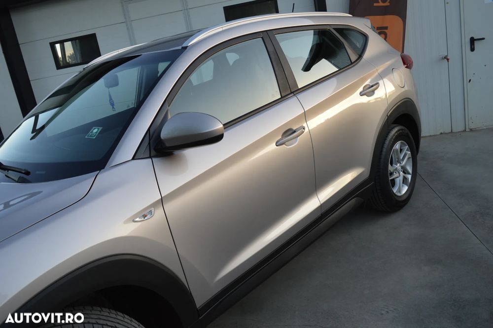 Hyundai Tucson 1.6 GDI 2WD 6MT ISG Comfort - 13