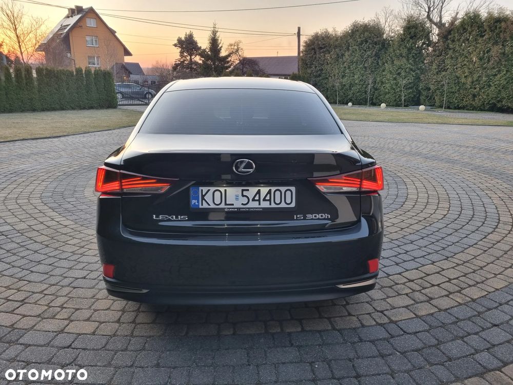 Lexus IS Business Edition - 20