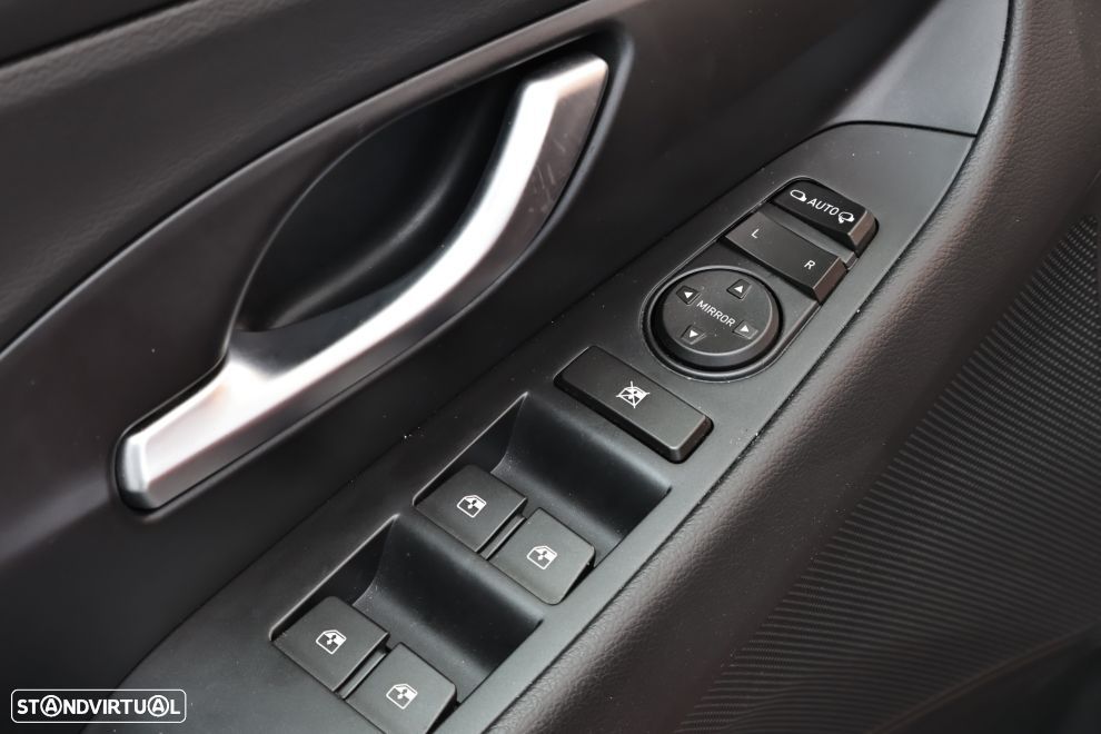 Hyundai i30 1.0 T-GDI 48V-Hybrid DCT Select - 22