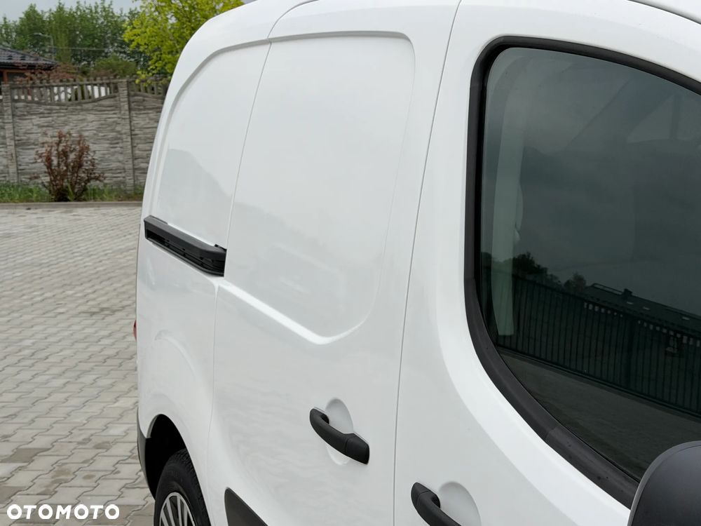 Peugeot Partner - 32