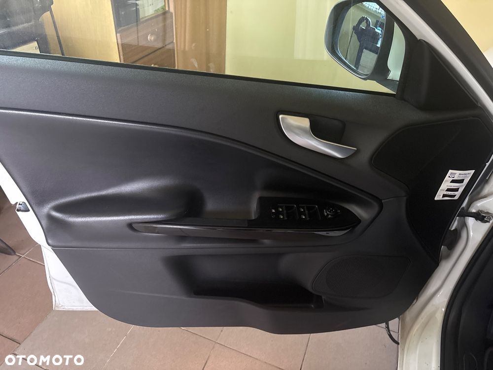 Alfa Romeo Giulietta 2.0 JTDM Distinctive - 12