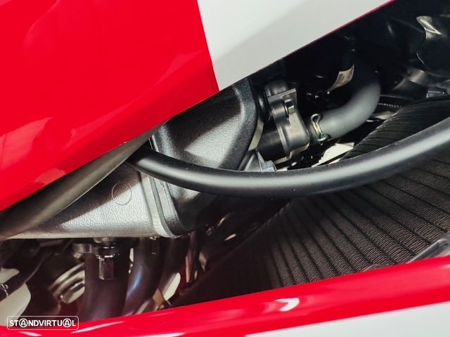 Honda CBR CBR600RR PC69 - 13