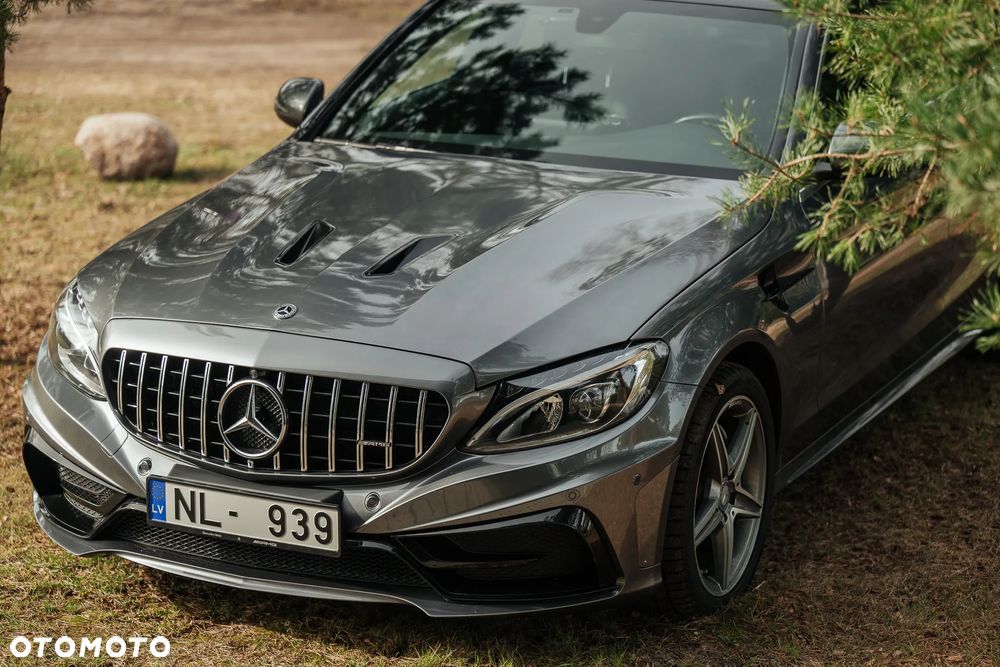 Mercedes-Benz Klasa C 180 7G-TRONIC AMG Line - 2