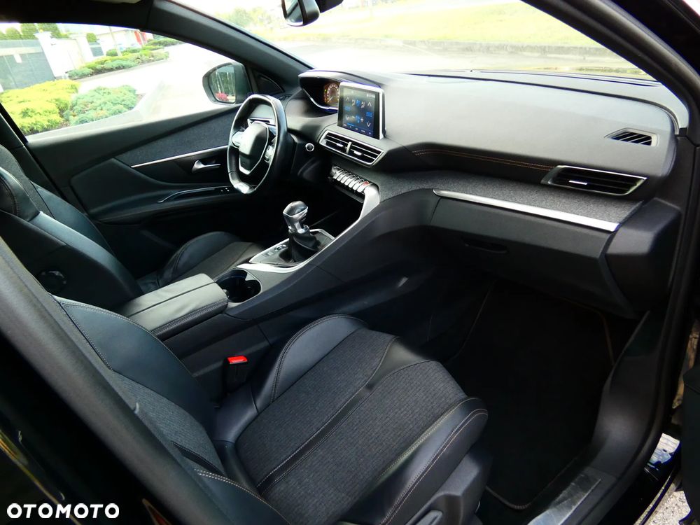 Peugeot 3008 2.0 HDi Premium - 21