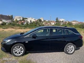 Opel Astra Sports Tourer 1.6 CDTI Innovation S/S RM6/SOB/5PC/5PB - 1