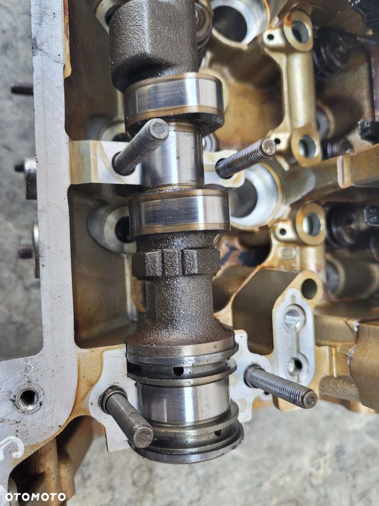 GŁOWICA SILNIKA BMW N62B48 LEWA 7540320 0177227 7542612 - 3