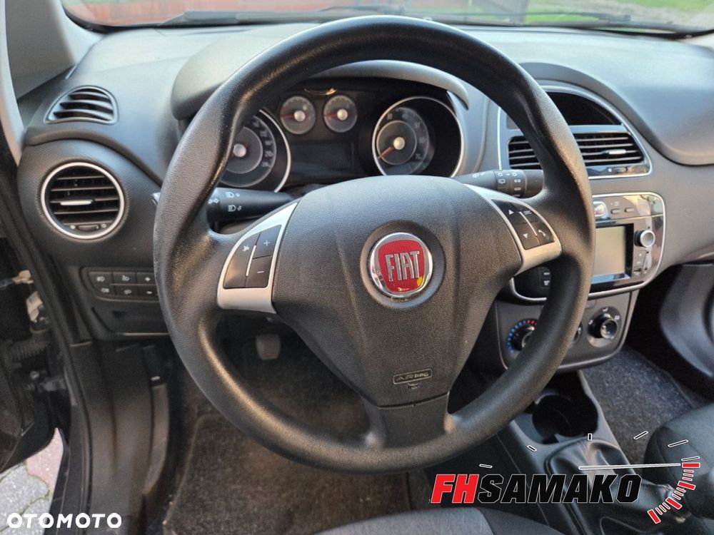 Fiat Punto 1.2 Young - 15