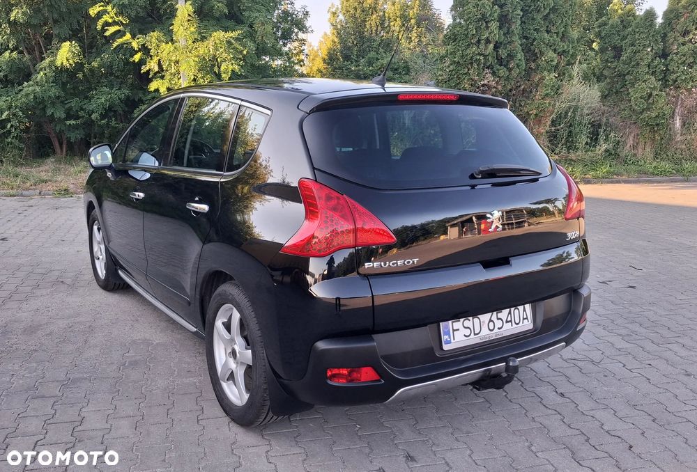 Peugeot 3008 1.6 HDi Premium - 12