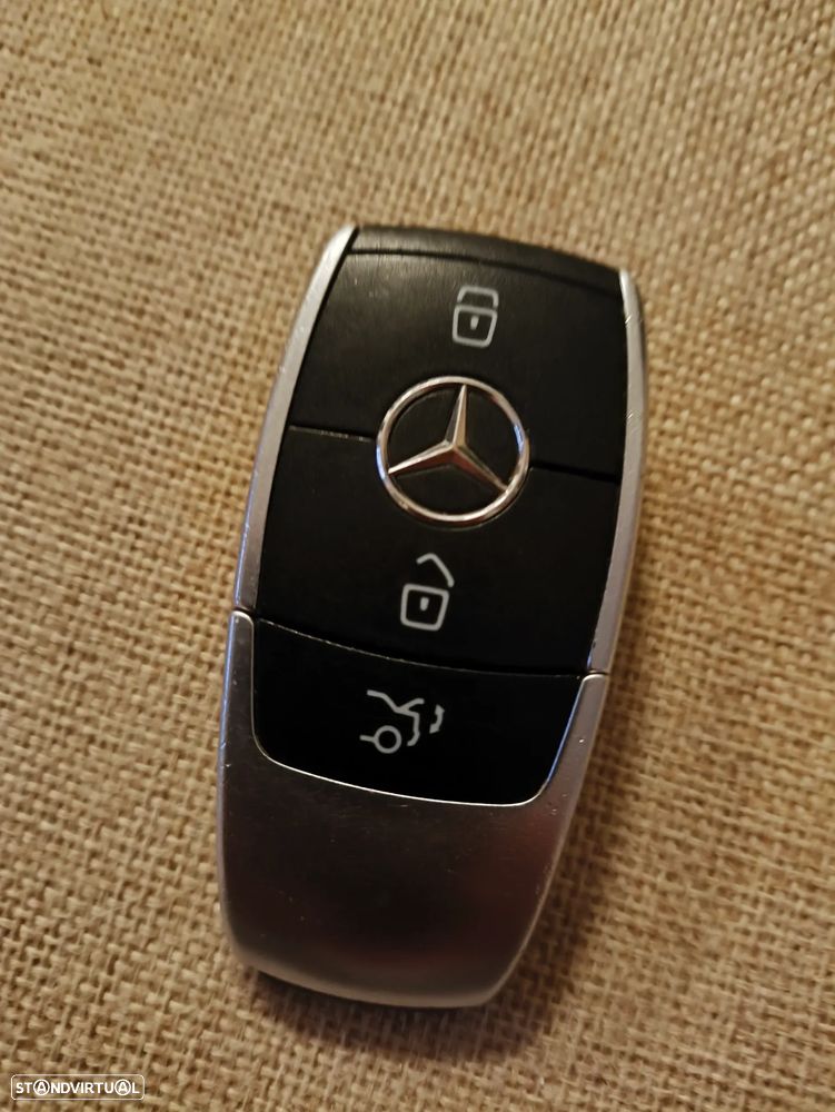 Mercedes-Benz CLA 180 d 7G-DCT Progressive - 16