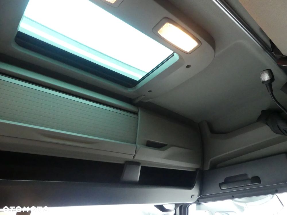 MAN TGX 18.470 / EURO 6 / LOW DECK / EURO 6 / AUTOMAT / - 37