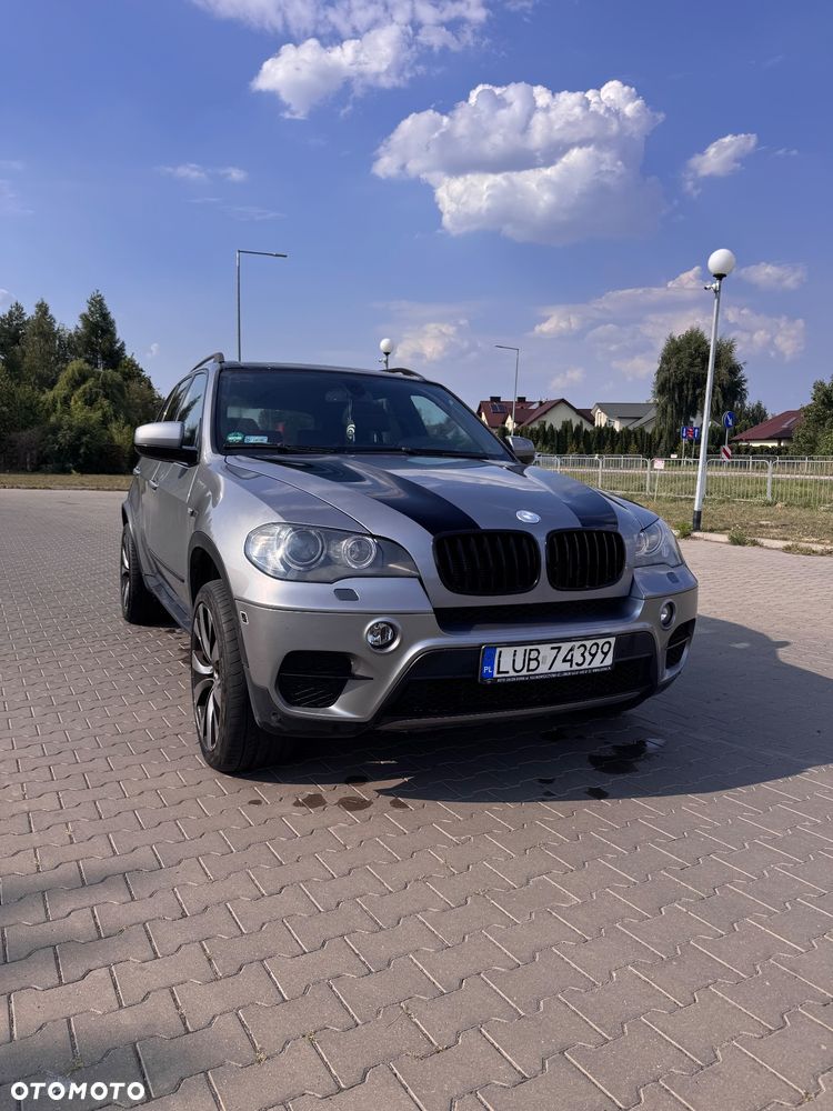 BMW X5 4.8i xDrive - 2