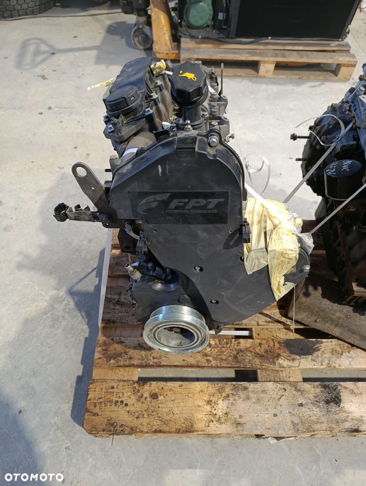 SILNIK IVECO DAILY 2.3 EURO 5 SŁUPEK F1AFL411B - 3